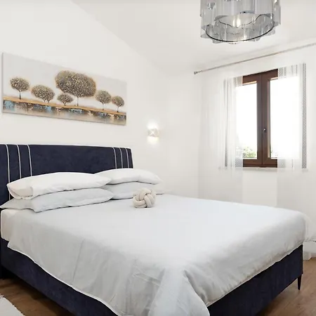 Nola Istria 빌라 Marčana
