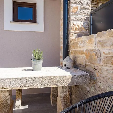 Nola Istria Villa Marčana