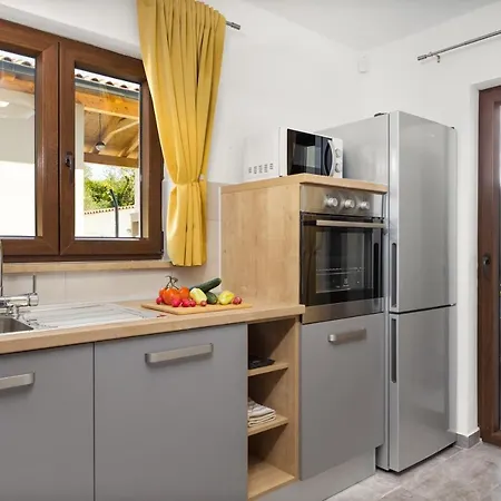 Nola Istria Villa